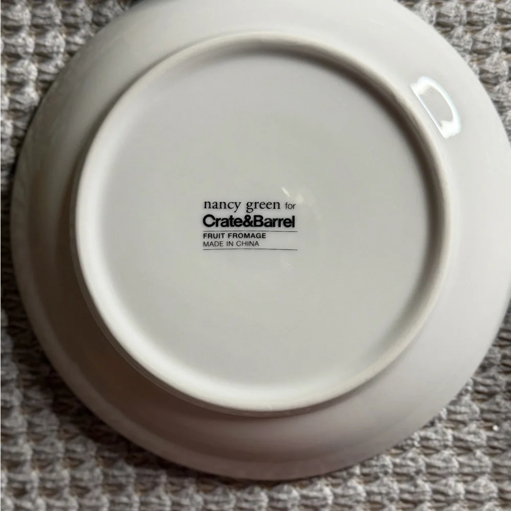 Crate&Barrel Fruit Fromage by Nancy Green Appetizer Plates